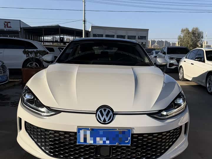 Фото 2 - Volkswagen Lamando L