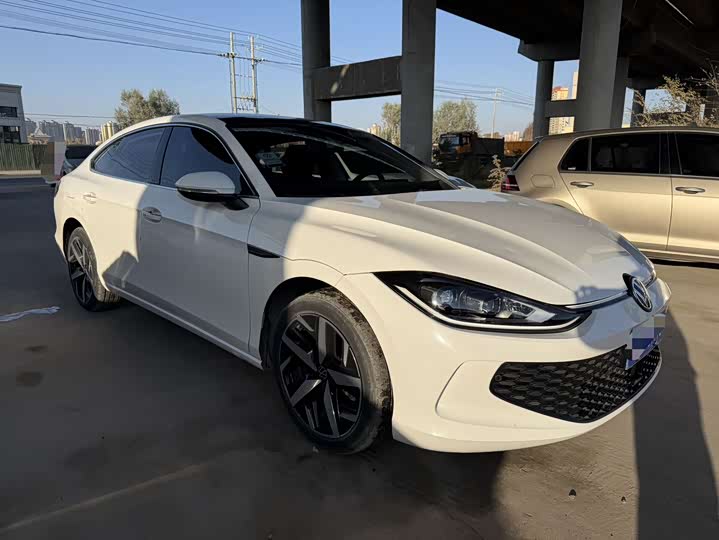 Фото 3 - Volkswagen Lamando L