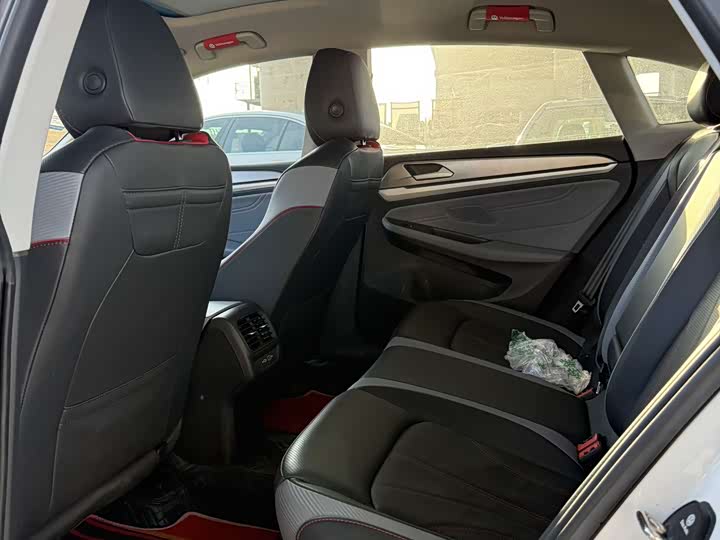 Фото 8 - Volkswagen Lamando L