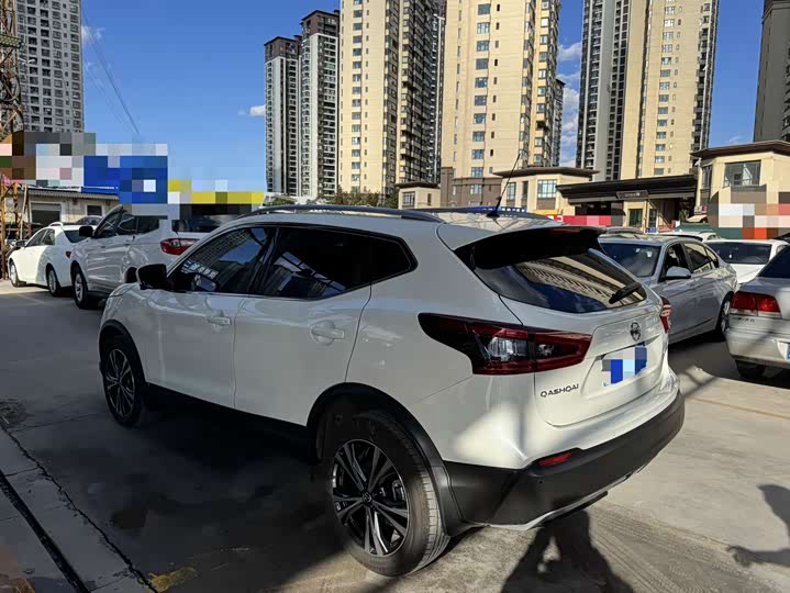 Фото 6 - Nissan Qashqai
