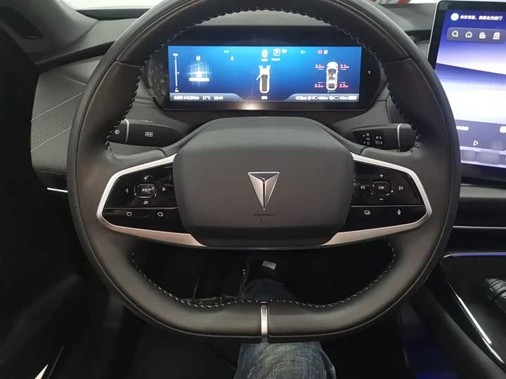 Фото 11 - Changan Deepal SL03