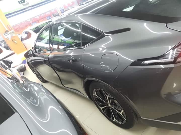 Фото 5 - Changan Deepal SL03