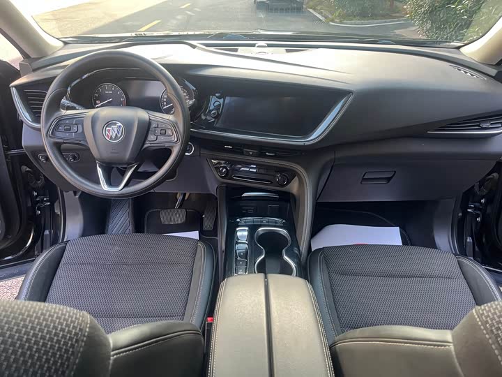 Фото 11 - Buick Envision Plus