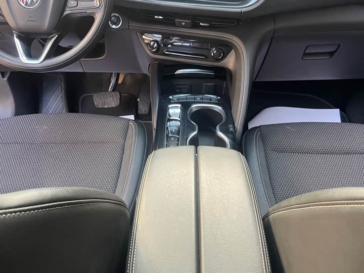 Фото 13 - Buick Envision Plus