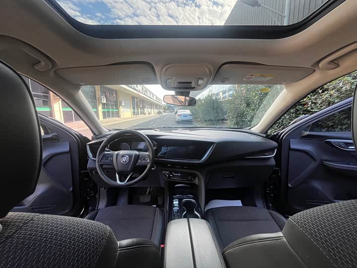 Фото 15 - Buick Envision Plus