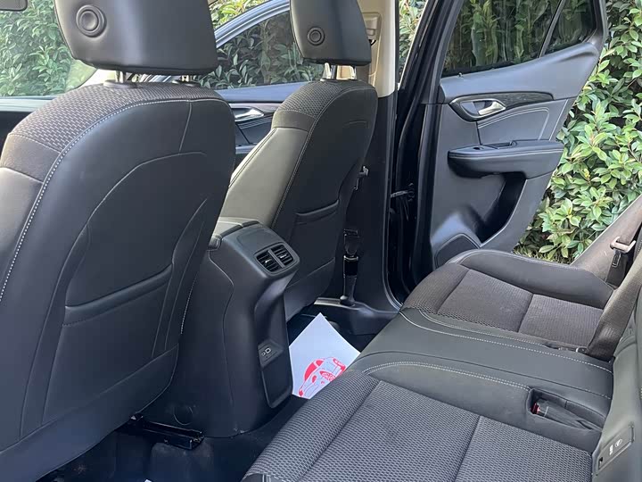 Фото 8 - Buick Envision Plus