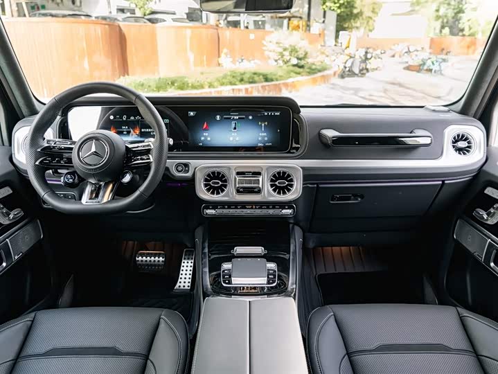 Фото 20 - Mercedes-Benz G-Class AMG