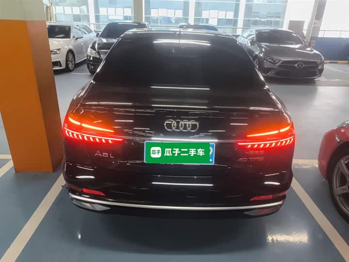 Фото 6 - Audi A6L