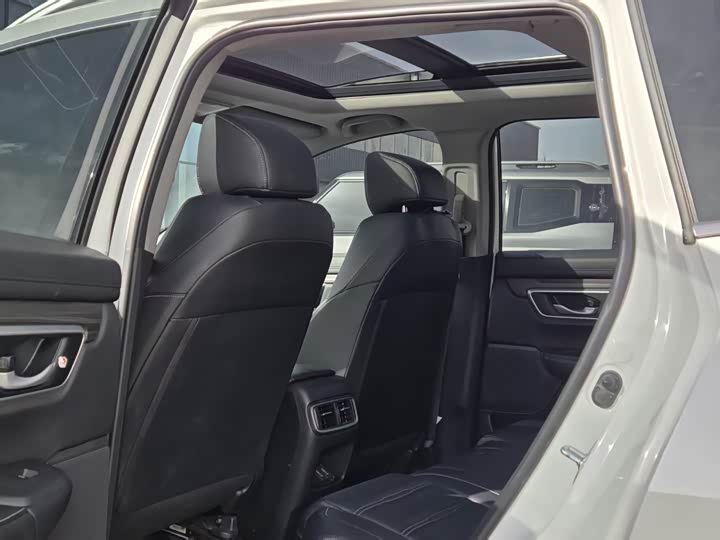 Фото 5 - Honda CR-V Hybrid