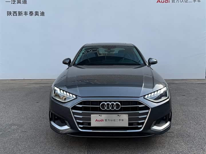 Фото 2 - Audi A4L