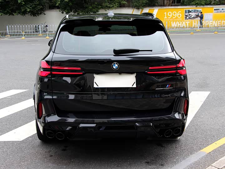 Фото 10 - BMW X5 M