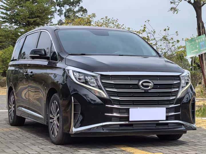 Фото 3 - GAC Trumpchi M8