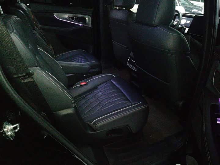 Фото 17 - GAC Trumpchi GS8