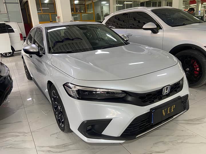 Фото 3 - Honda Civic