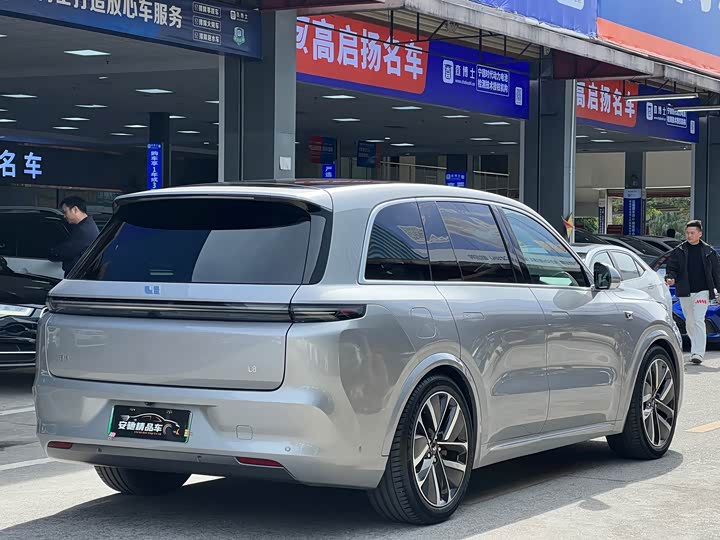 Фото 4 - LiXiang L8