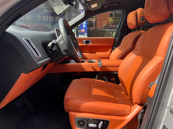 Фото 9 - LiXiang L8