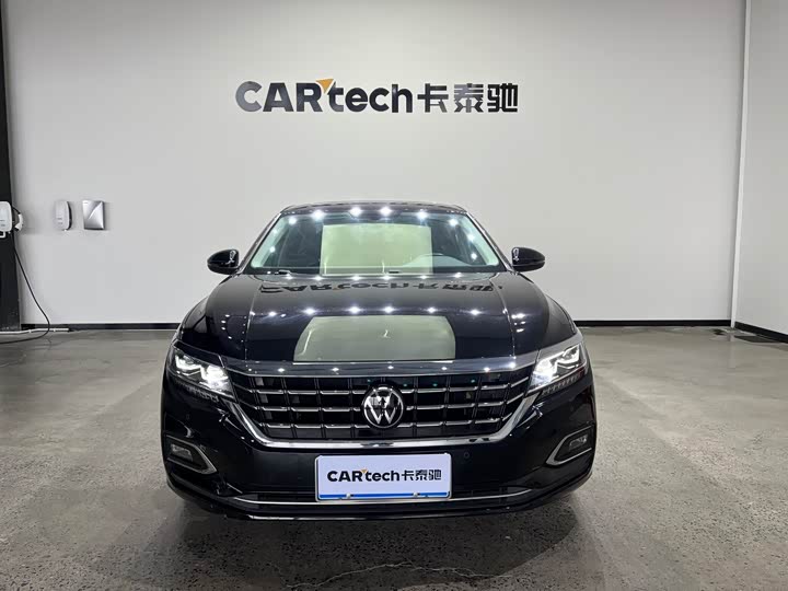 Фото 2 - Volkswagen Passat