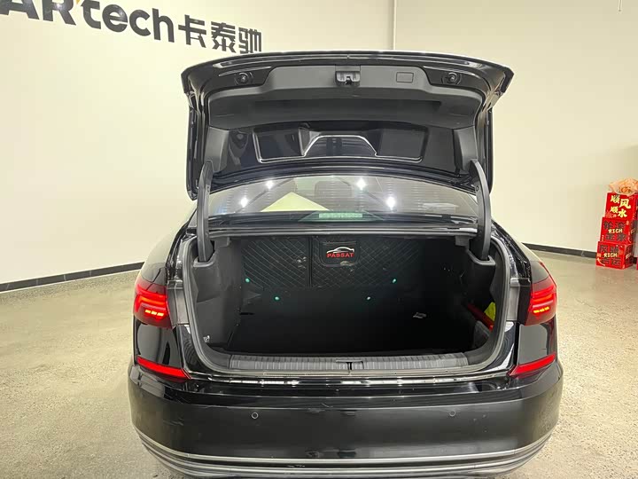 Фото 7 - Volkswagen Passat