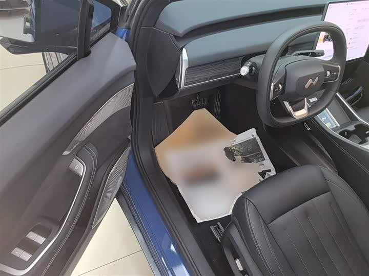 Фото 16 - Nio Onvo L60