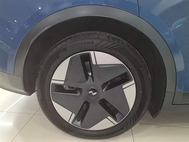 Фото 26 - Nio Onvo L60