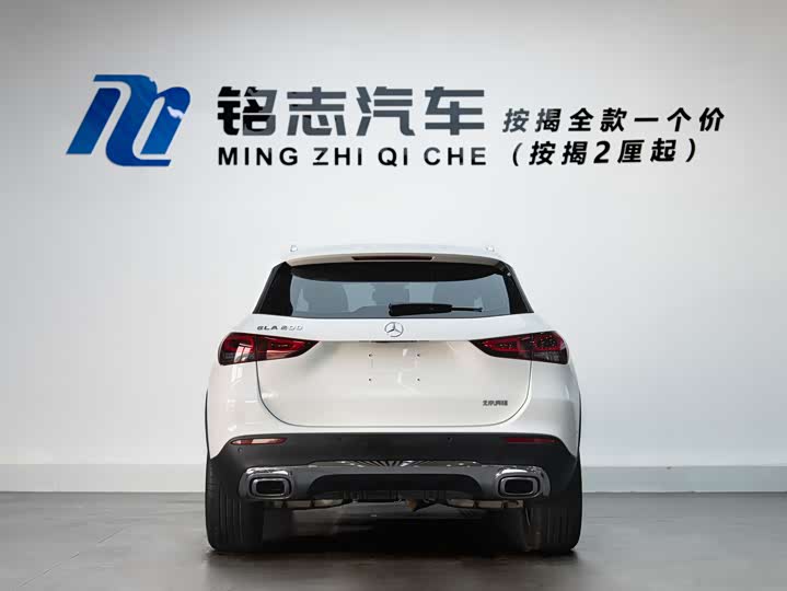 Фото 6 - Mercedes-Benz GLA-Class