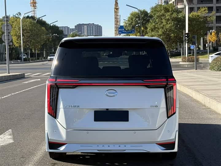 Фото 13 - GAC Trumpchi M8