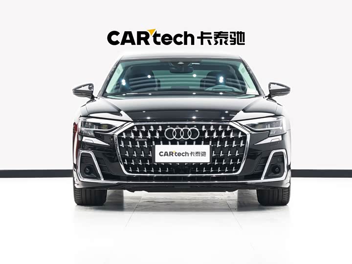 Фото 2 - Audi A8