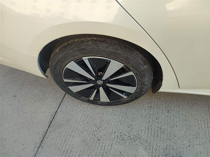 Фото 26 - Nissan Teana