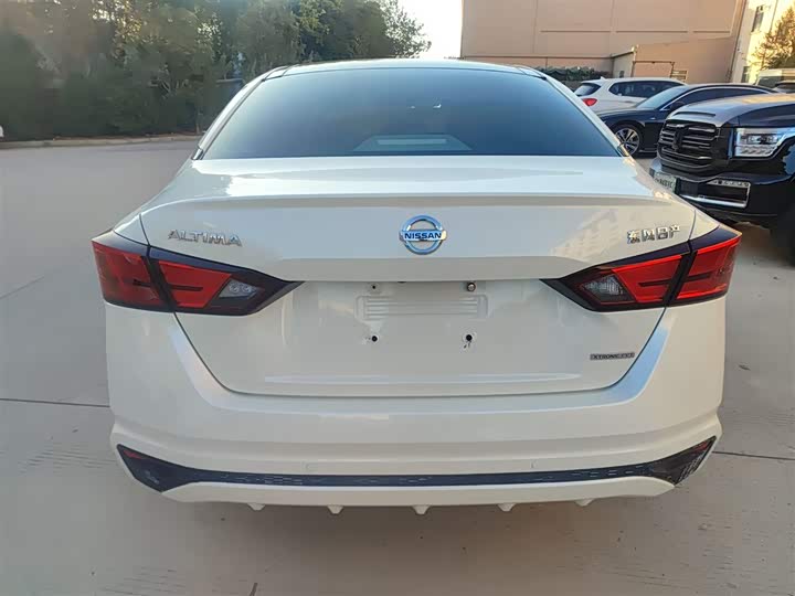 Фото 6 - Nissan Teana