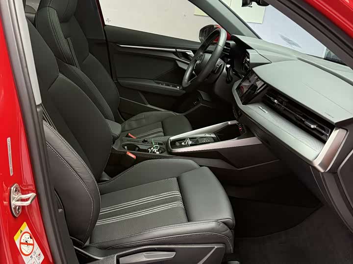 Фото 18 - Audi A3