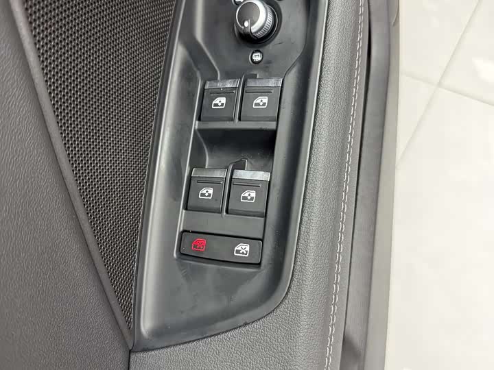 Фото 9 - Audi A3