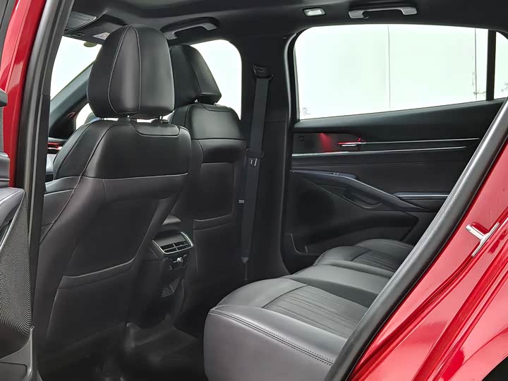 Фото 7 - Ford Mondeo