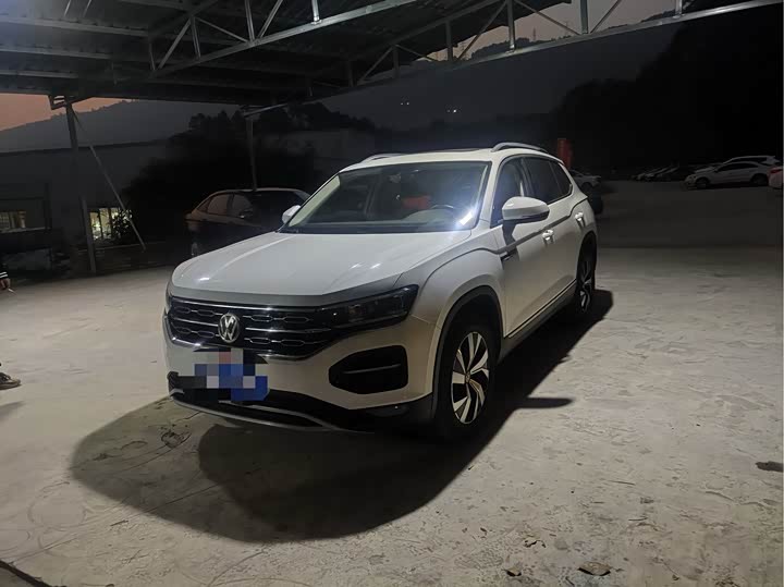 Фото 1 - Volkswagen Tayron