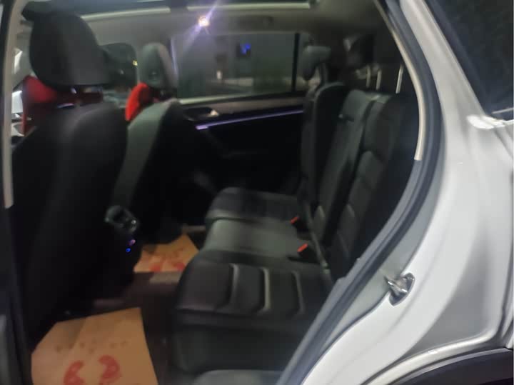 Фото 12 - Volkswagen Tayron