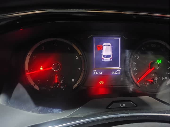 Фото 9 - Volkswagen Tayron