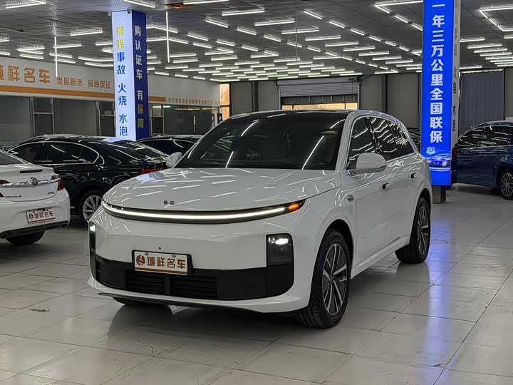 Фото 1 - LiXiang L6