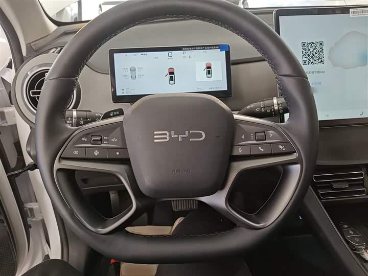 Фото 10 - BYD Sea Lion 05 DM-i Hybrid