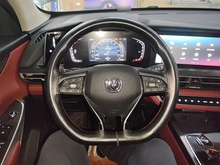 Фото 11 - Changan CS75 Plus