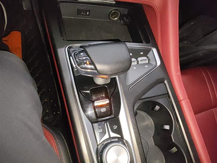 Фото 14 - Changan CS75 Plus