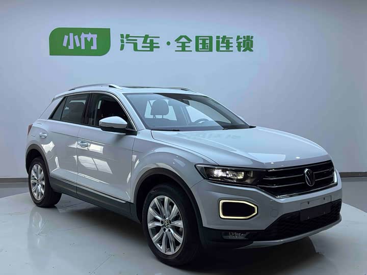 Фото 3 - Volkswagen T-Roc