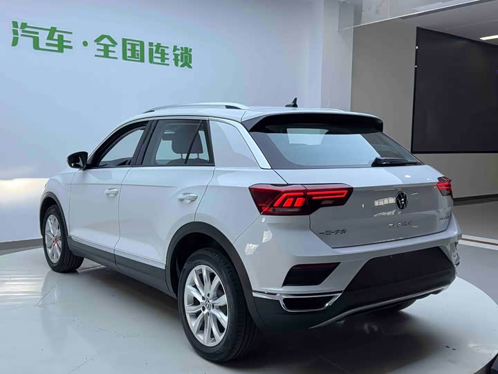 Фото 4 - Volkswagen T-Roc