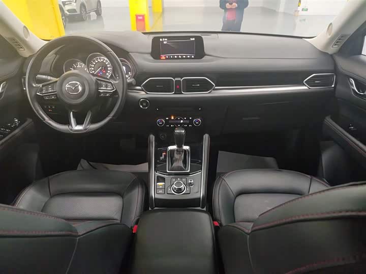 Фото 10 - Mazda CX-5