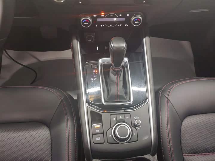 Фото 14 - Mazda CX-5