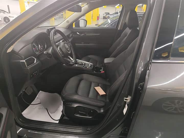 Фото 15 - Mazda CX-5