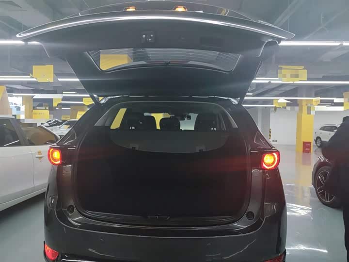 Фото 19 - Mazda CX-5