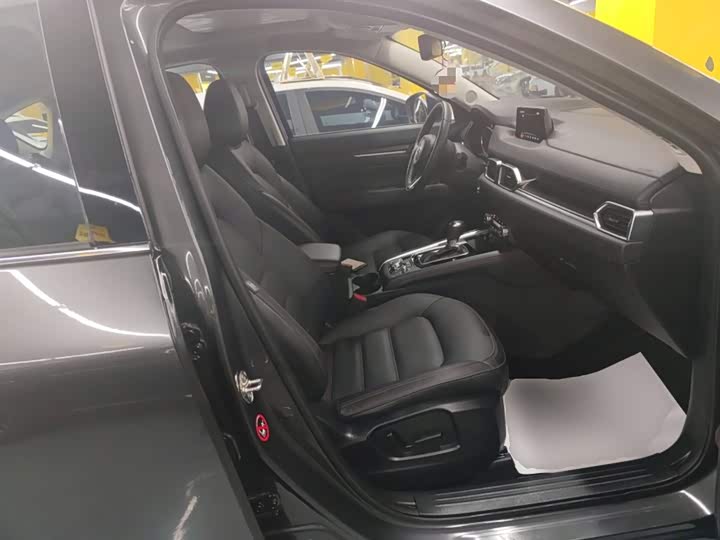 Фото 25 - Mazda CX-5