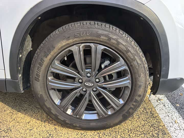 Фото 10 - Chery Tiggo 8