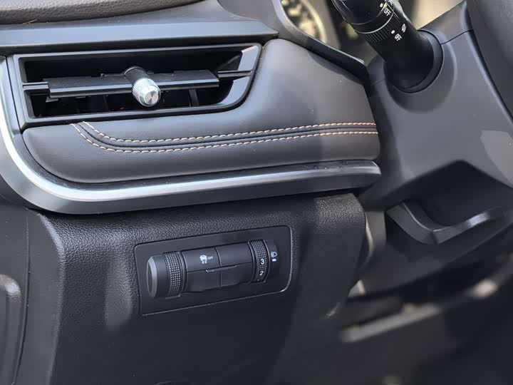 Фото 14 - Chery Tiggo 8