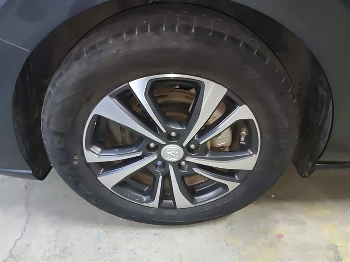 Фото 23 - Changan Eado Plus