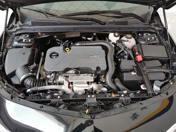 Фото 10 - Chevrolet Malibu XL